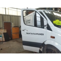 PUERTA DELANTERA DERECHA 