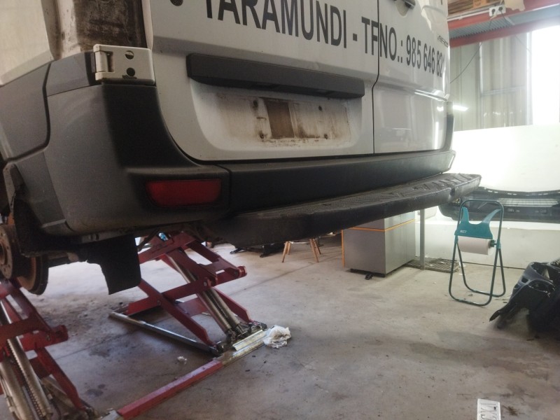 Recambio de paragolpes trasero para mercedes-benz sprinter 3-t furgoneta (b906) 213 cdi (906.611, 906.613) referencia OEM IAM   