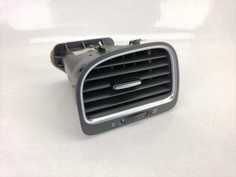 Recambio de rejilla aireadora para volkswagen golf vi (5k1) 2.0 tdi referencia OEM IAM 5K0819709D  