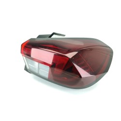 PILOTO TRASERO DERECHO 9829317280 