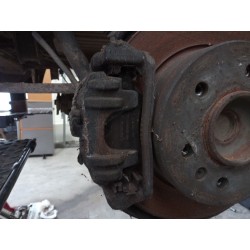 PINZA DE FRENO TRASERA IZQUIERDA 