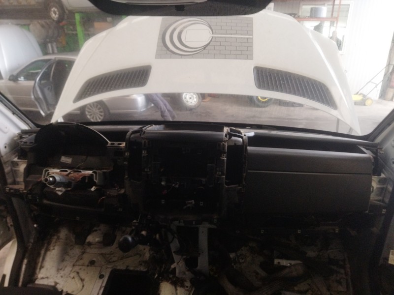 Recambio de salpicadero para mercedes-benz sprinter 3-t furgoneta (b906) 213 cdi (906.611, 906.613) referencia OEM IAM   