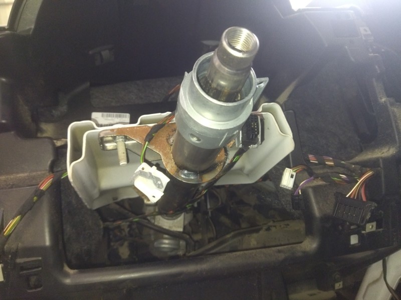 Recambio de columna direccion para mercedes-benz sprinter 3-t furgoneta (b906) 213 cdi (906.611, 906.613) referencia OEM IAM 906
