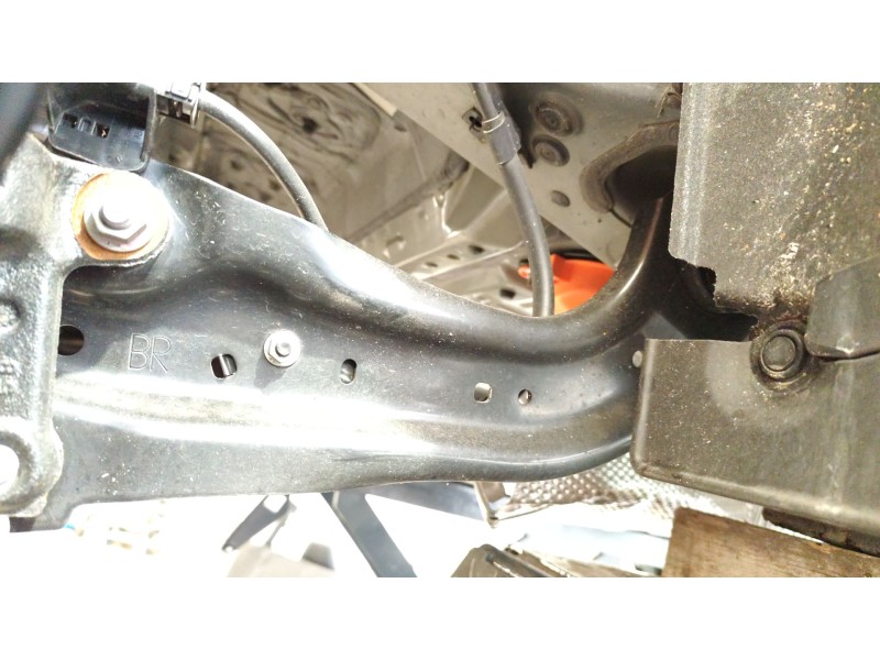 Recambio de tirante trasero derecho para toyota rav 4 v (_a5_, _h5_) 2.5 hybrid (axah52) referencia OEM IAM 4876042070  