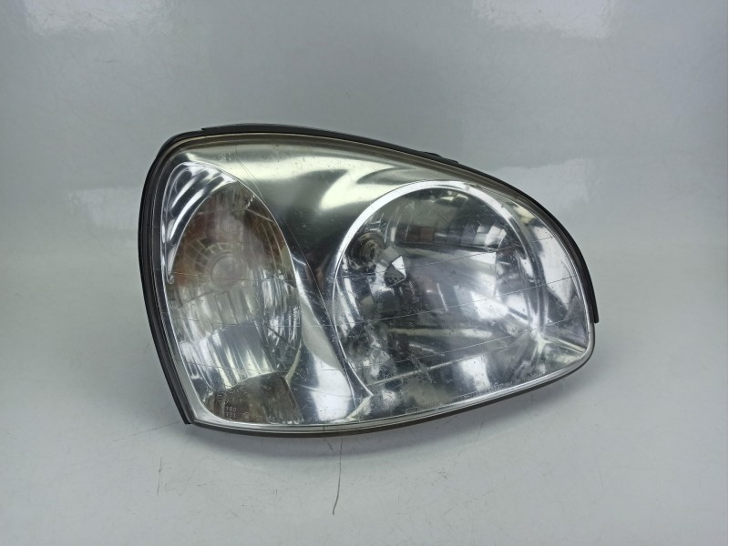 Recambio de faro derecho para hyundai santa fé i (sm) 2.0 crdi 4x4 referencia OEM IAM 9210226XXX  
