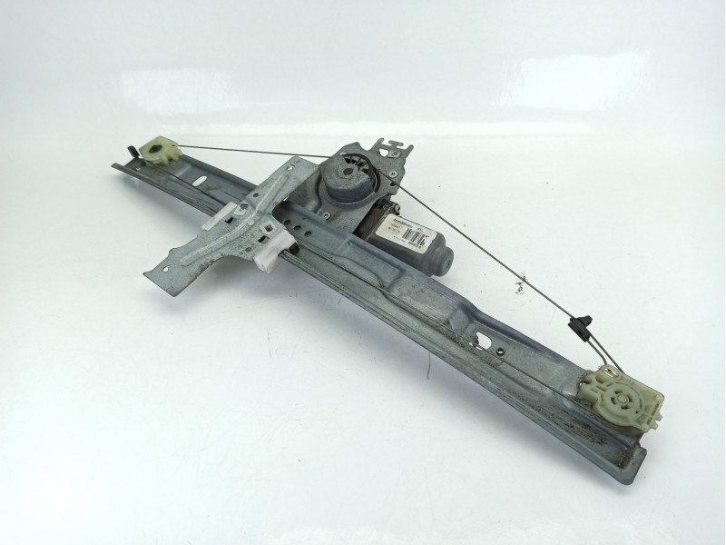 Recambio de elevalunas delantero derecho para peugeot 207 99g referencia OEM IAM 9681182280  