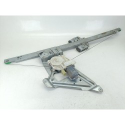 ELEVALUNAS DELANTERO DERECHO A9067200146 