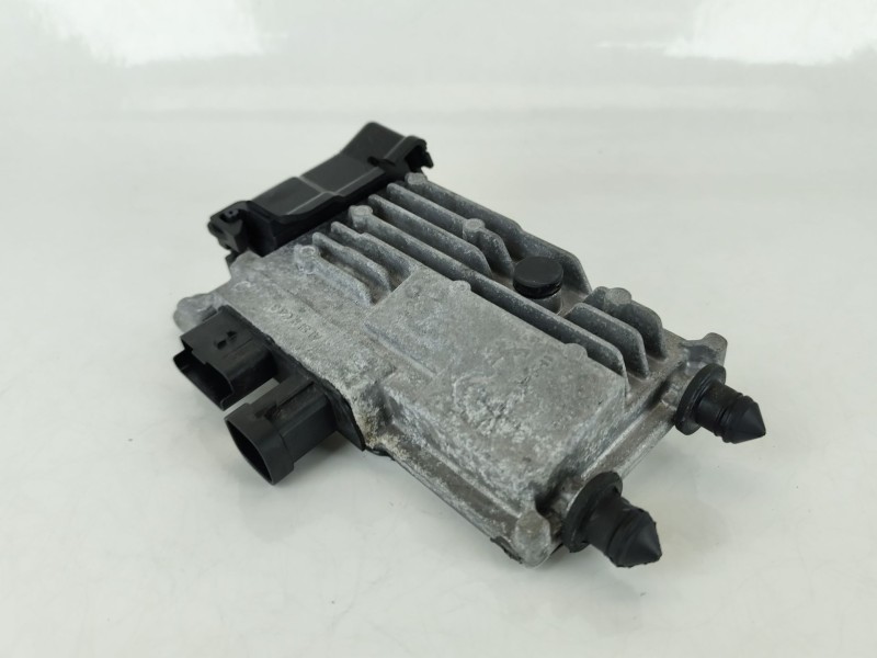 Recambio de modulo electronico para citroën c4 grand picasso ii (da_, de_) 1.2 thp 130 referencia OEM IAM 9819598180  