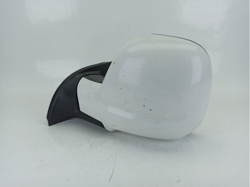 Recambio de retrovisor izquierdo para peugeot partner tepee 1.6 hdi 90 referencia OEM IAM 96777523XT  