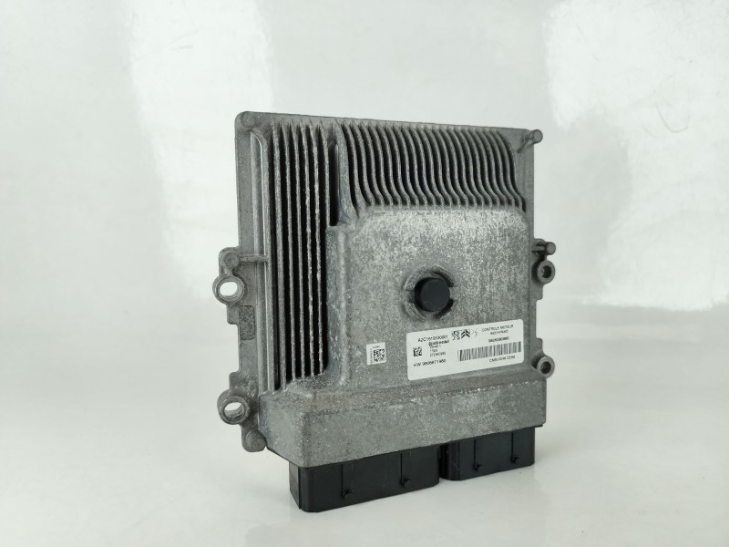 Recambio de centralita motor uce para citroën c4 grand picasso ii (da_, de_) 1.2 thp 130 referencia OEM IAM 9826380880  