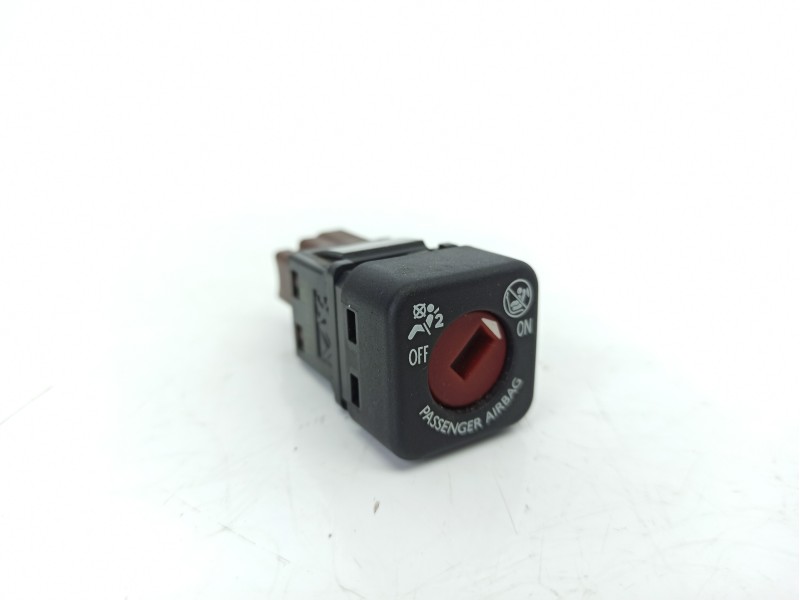 Recambio de interruptor para peugeot partner tepee 1.6 hdi 90 referencia OEM IAM 96373205XT  
