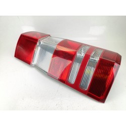 PILOTO TRASERO IZQUIERDO A9068202100 