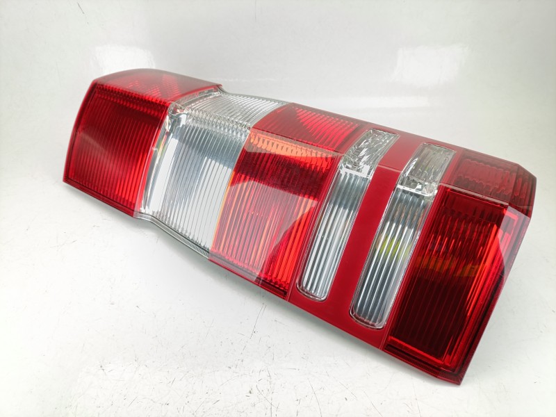 Recambio de piloto trasero izquierdo para mercedes-benz sprinter 3-t furgoneta (b906) 213 cdi (906.611, 906.613) referencia OEM 