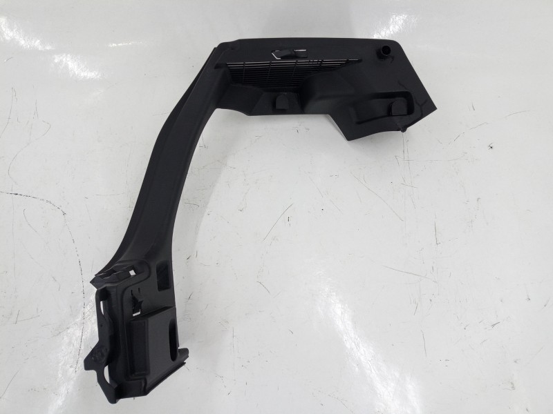 Recambio de moldura para volkswagen golf vii (5g1, bq1, be1, be2) 1.5 tgi referencia OEM IAM 5G6867761E  