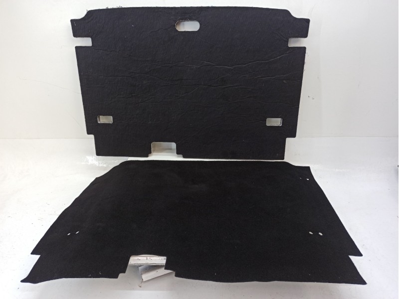 Recambio de bandeja trasera para ford ecosport 1.0 ecoboost referencia OEM IAM GN15A13065  