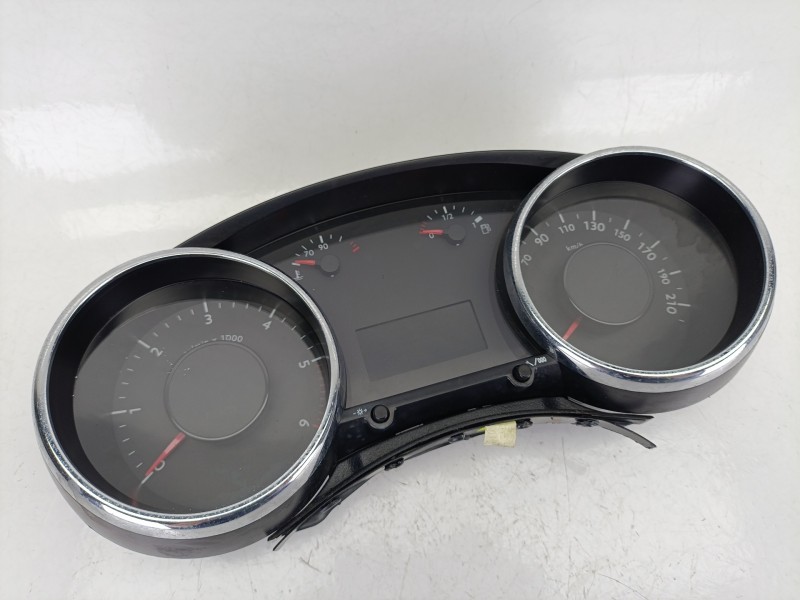 Recambio de cuadro instrumentos para peugeot 5008 (0u_, 0e_) 1.6 hdi referencia OEM IAM 9666174980  