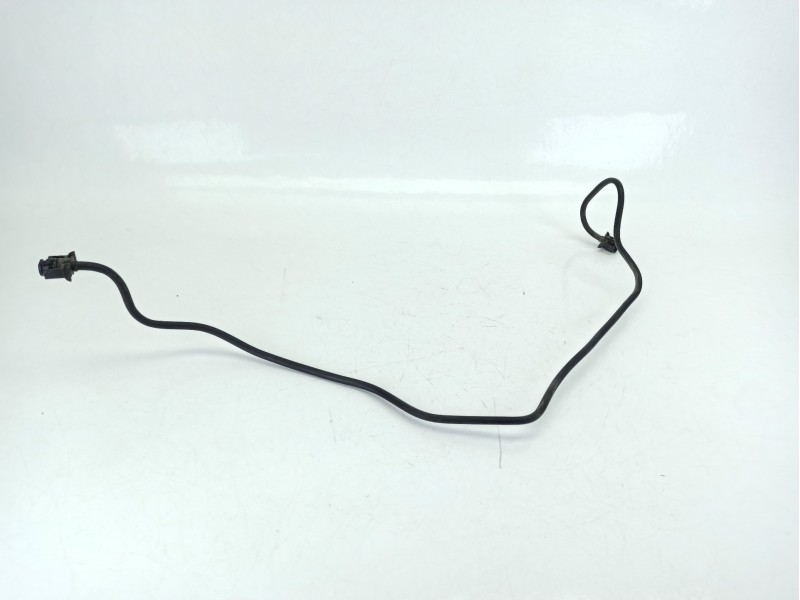 Recambio de tubo para peugeot partner tepee 1.6 hdi 90 referencia OEM IAM 1323Z9  