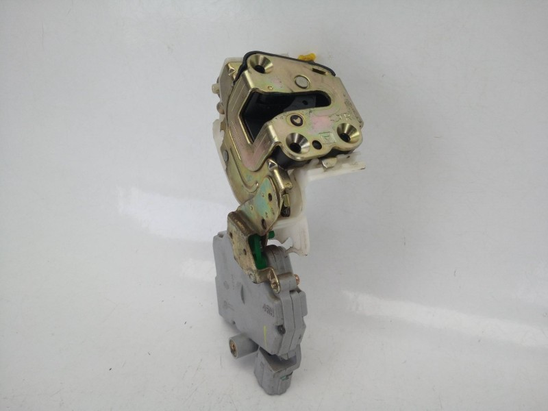 Recambio de cerradura puerta delantera derecha para nissan terrano/terrano.ii (r20) sport referencia OEM IAM   