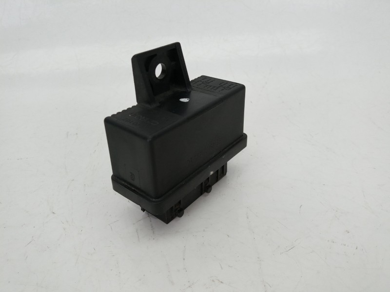 Recambio de rele inyeccion para peugeot partner furgoneta/monovolumen 1.6 hdi referencia OEM IAM 240107  