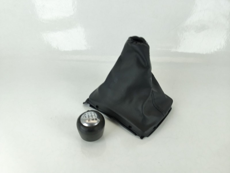 Recambio de guarnecidos palanca cambio para citroën c4 grand picasso ii (da_, de_) 1.2 thp 130 referencia OEM IAM 9678855877  