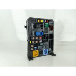 CAJA RELES / FUSIBLES 9819851380 