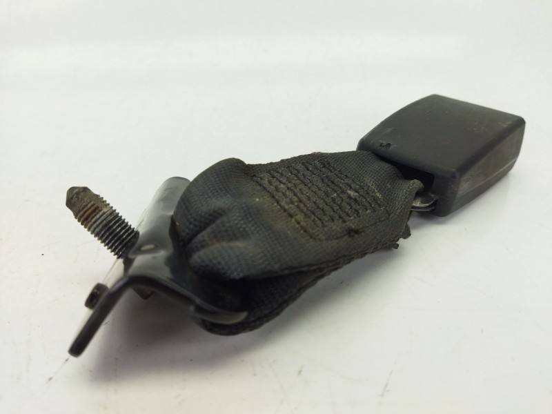 Recambio de enganche cinturon trasero derecho para fiat palio (178_, 171_, 371_) 1.2 referencia OEM IAM 735457224  