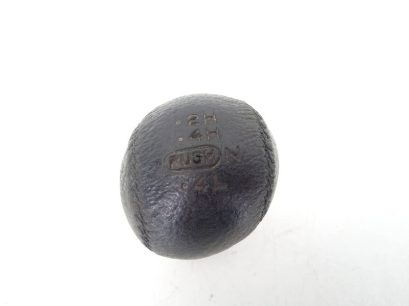 Recambio de pomo palanca cambio para nissan terrano/terrano.ii (r20) sport referencia OEM IAM   