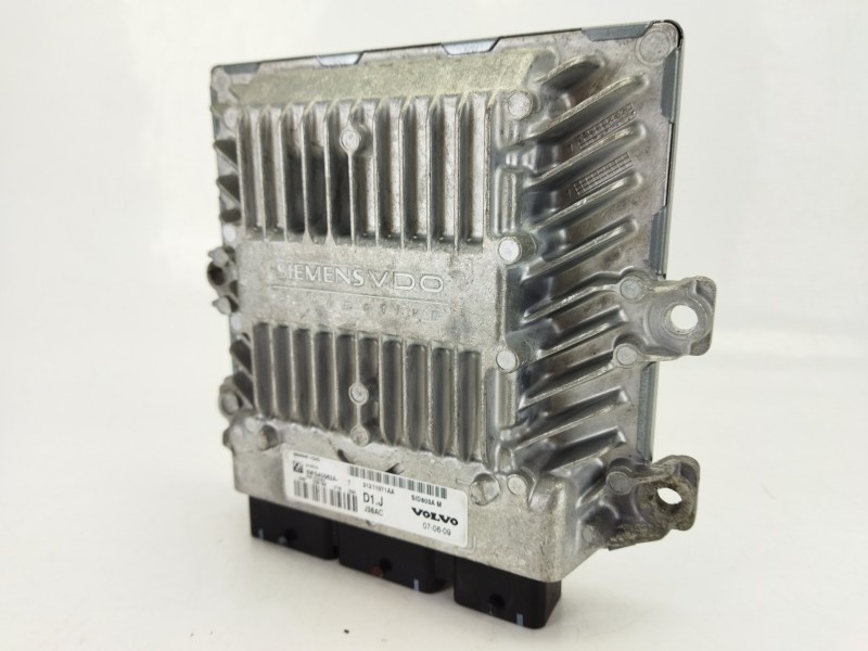 Recambio de centralita motor uce para volvo c30 (533) 2.0 d referencia OEM IAM 31211071AA  