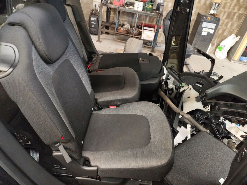 Recambio de asientos trasero derecho para citroën c4 grand picasso ii (da_, de_) 1.2 thp 130 referencia OEM IAM   
