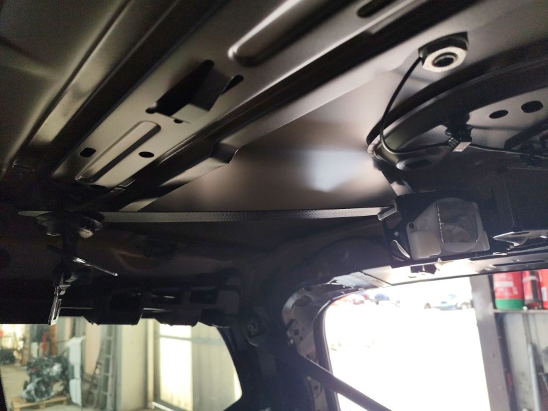 Recambio de cinturon seguridad trasero central para citroën c4 grand picasso ii (da_, de_) 1.2 thp 130 referencia OEM IAM 982492