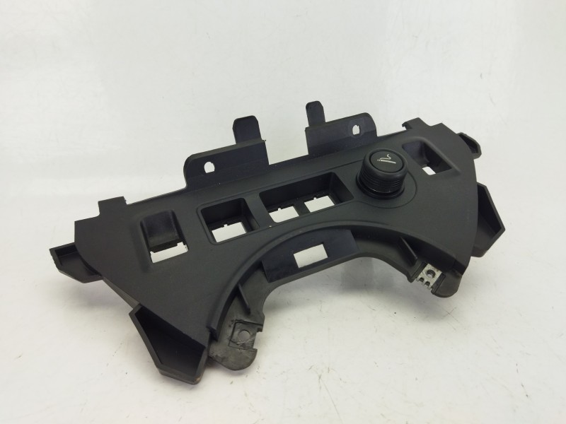 Recambio de moldura para peugeot partner furgoneta/monovolumen 1.6 hdi referencia OEM IAM 9680931977  