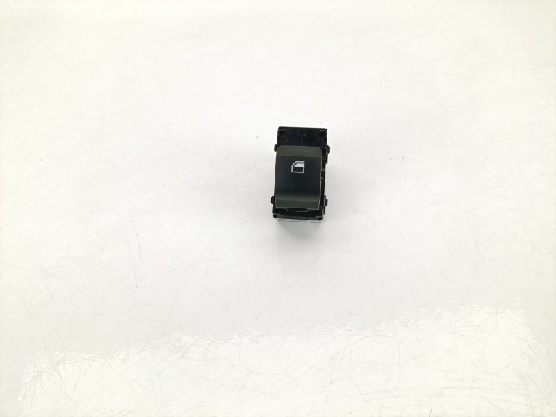 Recambio de mando elevalunas delantero derecho para hyundai i20 iii (bc3, bi3) 1.0 t-gdi referencia OEM IAM 93581Q0000  