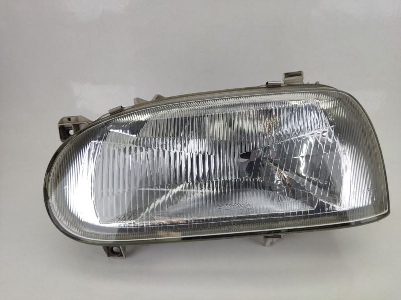 Recambio de faro izquierdo para volkswagen golf iii (1h1) 1.6 referencia OEM IAM 18473L  