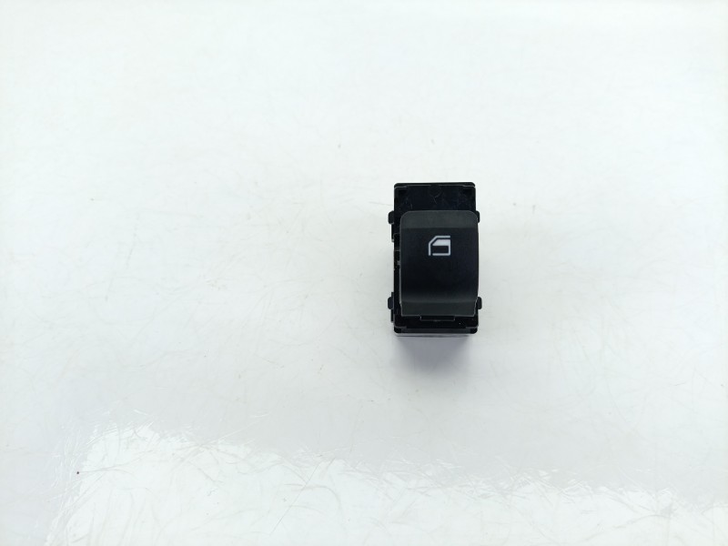 Recambio de mando elevalunas trasero derecho para hyundai i20 iii (bc3, bi3) 1.0 t-gdi referencia OEM IAM 93581Q0000  