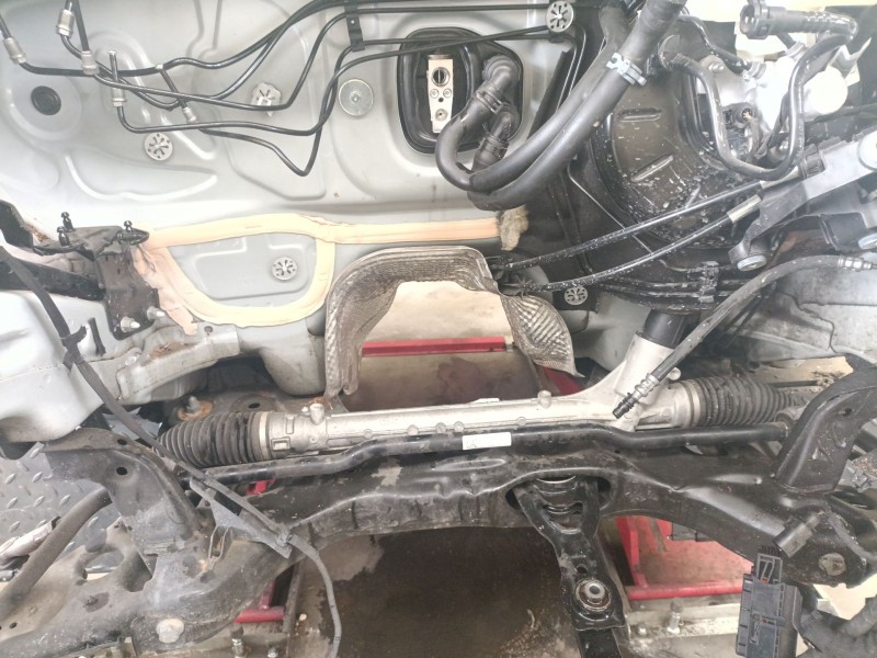 Recambio de cremallera direccion para audi a1 sportback (gba) 30 tfsi referencia OEM IAM 2Q1423061D  