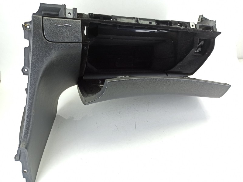 Recambio de guantera para mercedes-benz clase e (w211) e 270 cdi (211.016) referencia OEM IAM A2118601305  