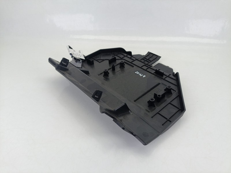 Recambio de moldura para ford ecosport 1.0 ecoboost referencia OEM IAM GN15A044C98  