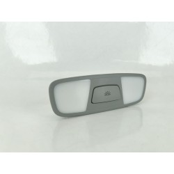 LUZ INTERIOR 8V0947111 