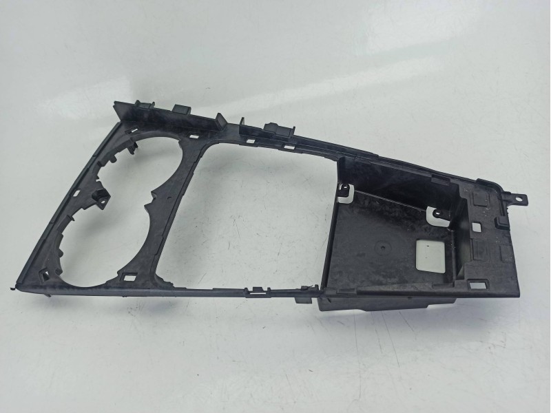 Recambio de moldura para audi a4 b9 avant (8w5, 8wd) 2.0 tdi referencia OEM IAM 8W1864261  