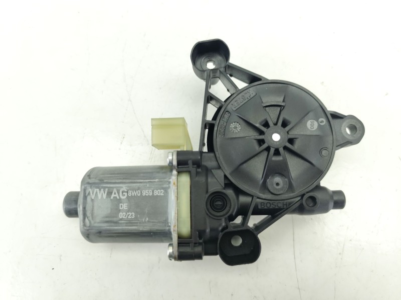 Recambio de motor elevalunas delantero derecho para audi a1 sportback (gba) 30 tfsi referencia OEM IAM 8W0959802  