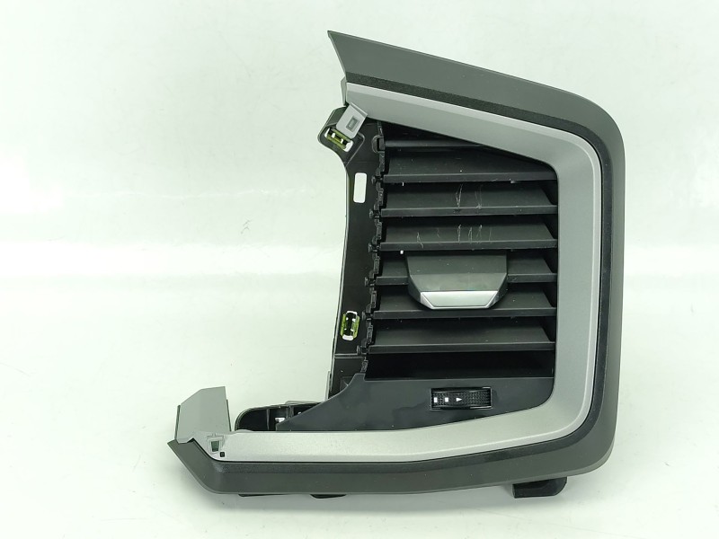 Recambio de rejilla aireadora para audi a1 sportback (gba) 30 tfsi referencia OEM IAM 82B820902A  