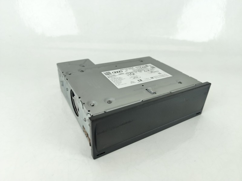 Recambio de sistema audio / radio cd para audi a1 sportback (gba) 30 tfsi referencia OEM IAM 82A035043B  