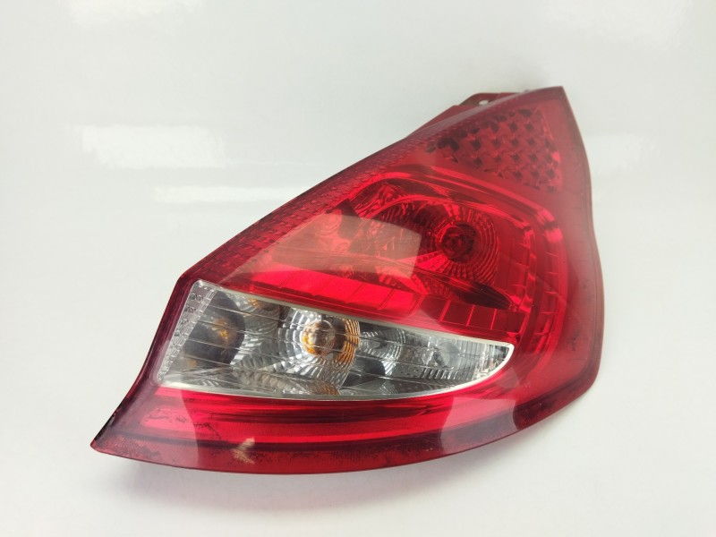 Recambio de piloto trasero derecho para ford fiesta vi (cb1, ccn) 1.6 tdci referencia OEM IAM   