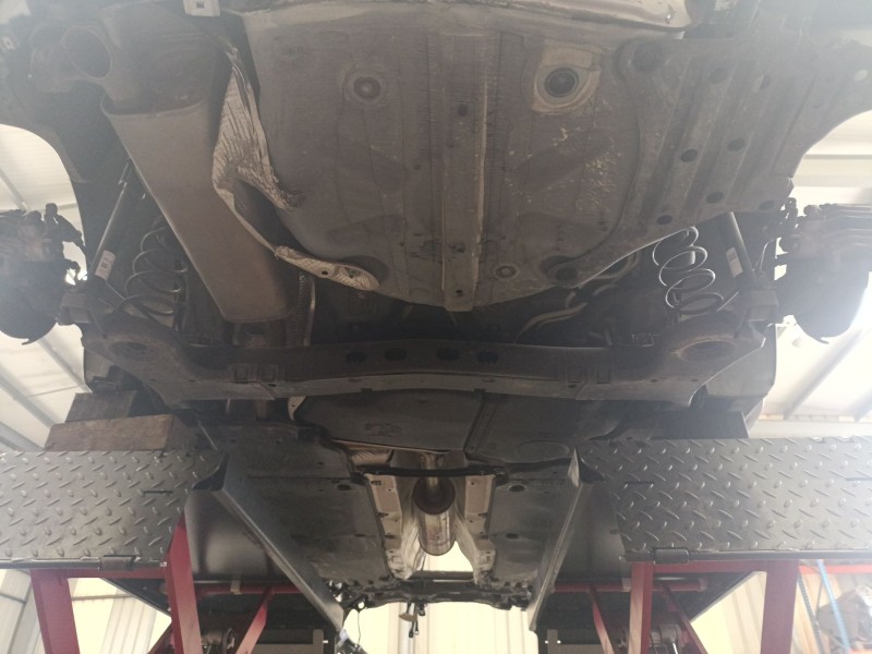 Recambio de eje trasero para audi a1 sportback (gba) 30 tfsi referencia OEM IAM 2Q0501053CG  