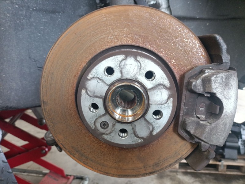 Recambio de disco de freno delantero derecho para audi a1 sportback (gba) 30 tfsi referencia OEM IAM 2Q0615301H  