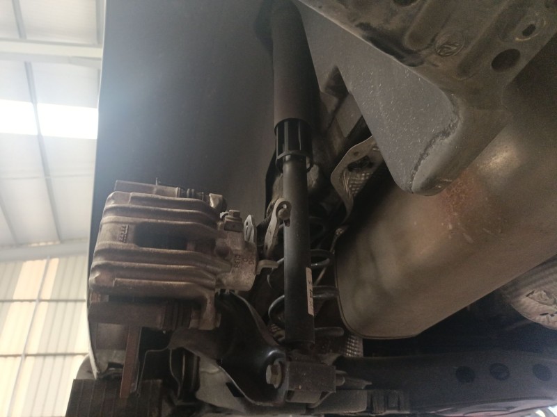 Recambio de amortiguador trasero izquierdo para audi a1 sportback (gba) 30 tfsi referencia OEM IAM 2Q0512013CG  