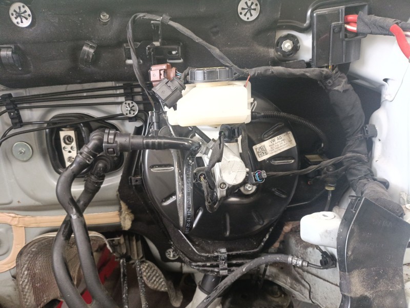 Recambio de servofreno para audi a1 sportback (gba) 30 tfsi referencia OEM IAM 2Q1614105R  