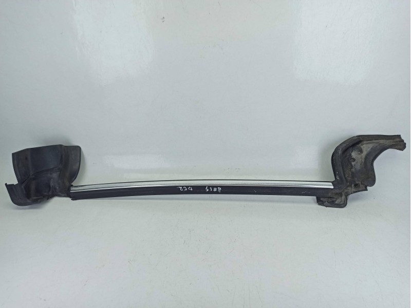 Recambio de moldura para ford focus ii descapotable 2.0 tdci referencia OEM IAM 6N41L29022AM  