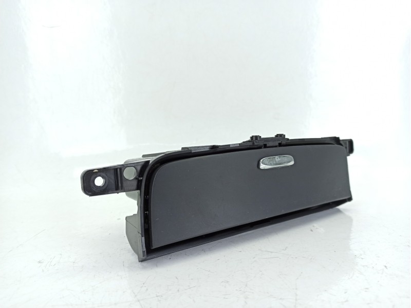 Recambio de cenicero para kia carnival / grand carnival iii (vq) 2.9 crdi referencia OEM IAM 4D84625100  