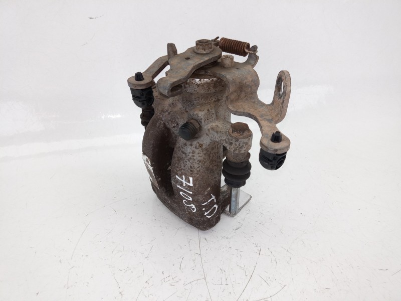 Recambio de pinza de freno trasera derecha para peugeot partner furgoneta/monovolumen 1.6 hdi referencia OEM IAM 9688243180  